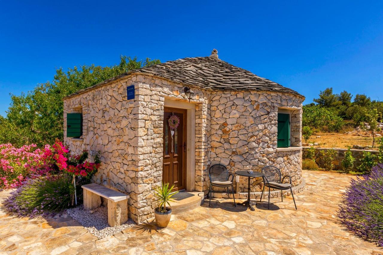 Magical Island Home Supetar Buitenkant foto